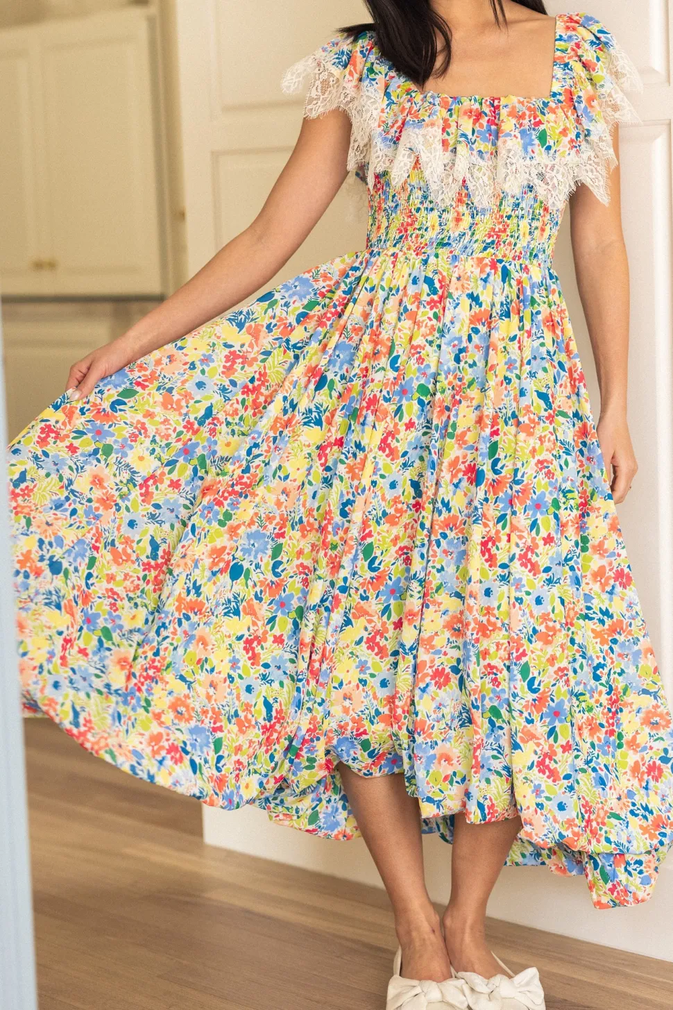 Ada Dress in Vibrant Yarrow Print