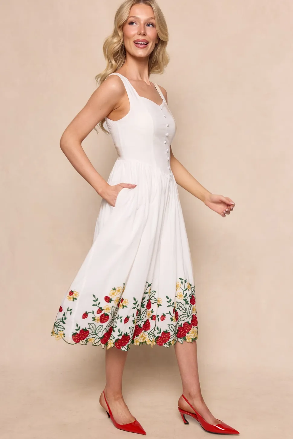 Clarissa Dress in Strawberry
