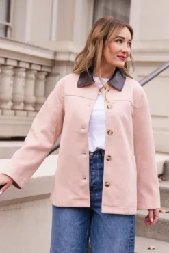 Daphne Coat in Light Pink