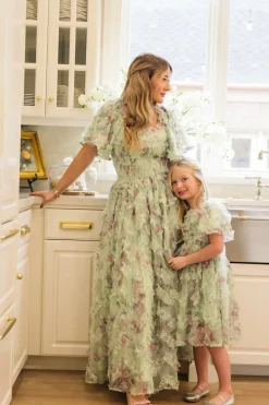 Florentina Dress in Pistachio Aquarelle Fleur