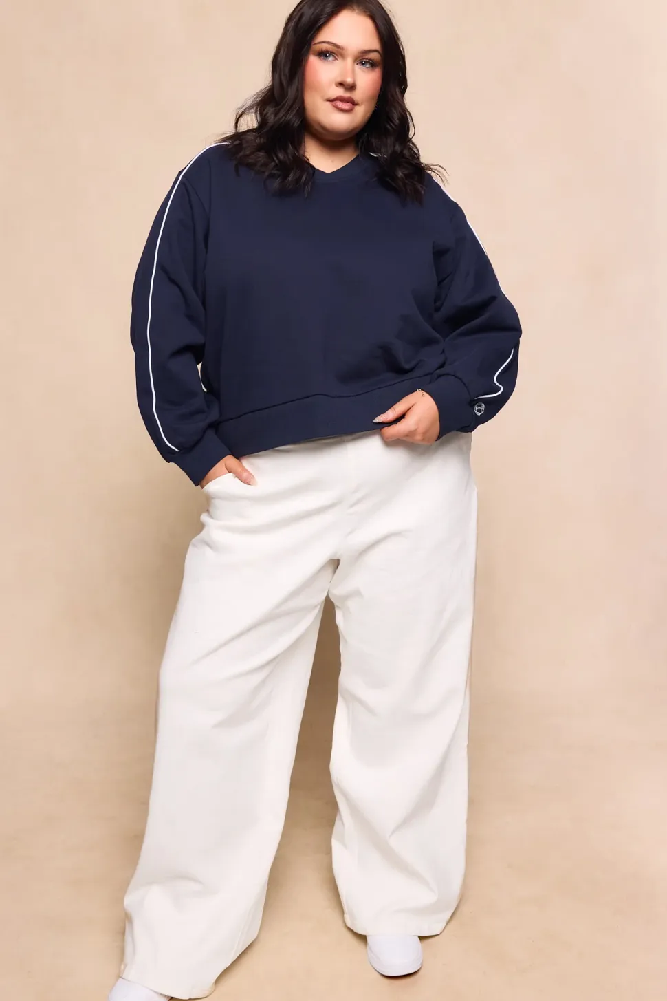 Kinsley Sweatshirt in Navy