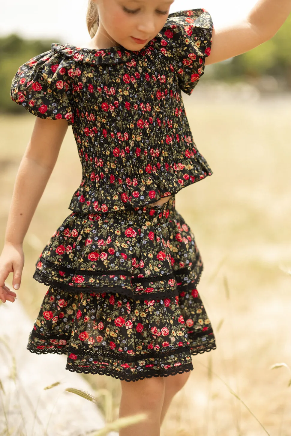 Mini Annalise Top in Obsidian Vintage Poppies