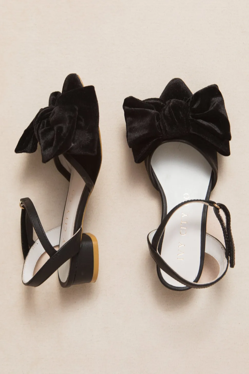 Mini Eloise Bow Heel in Black