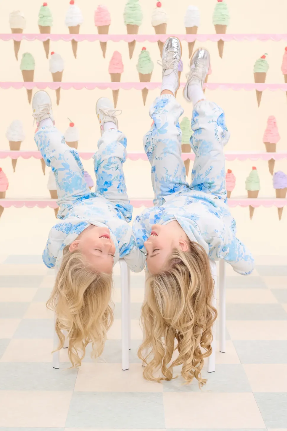 Mini Kian Jogger Sweatpants in Blue Aquarelle Fleur
