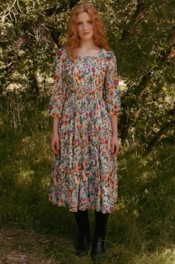 Selena Dress in Vivid Meadow