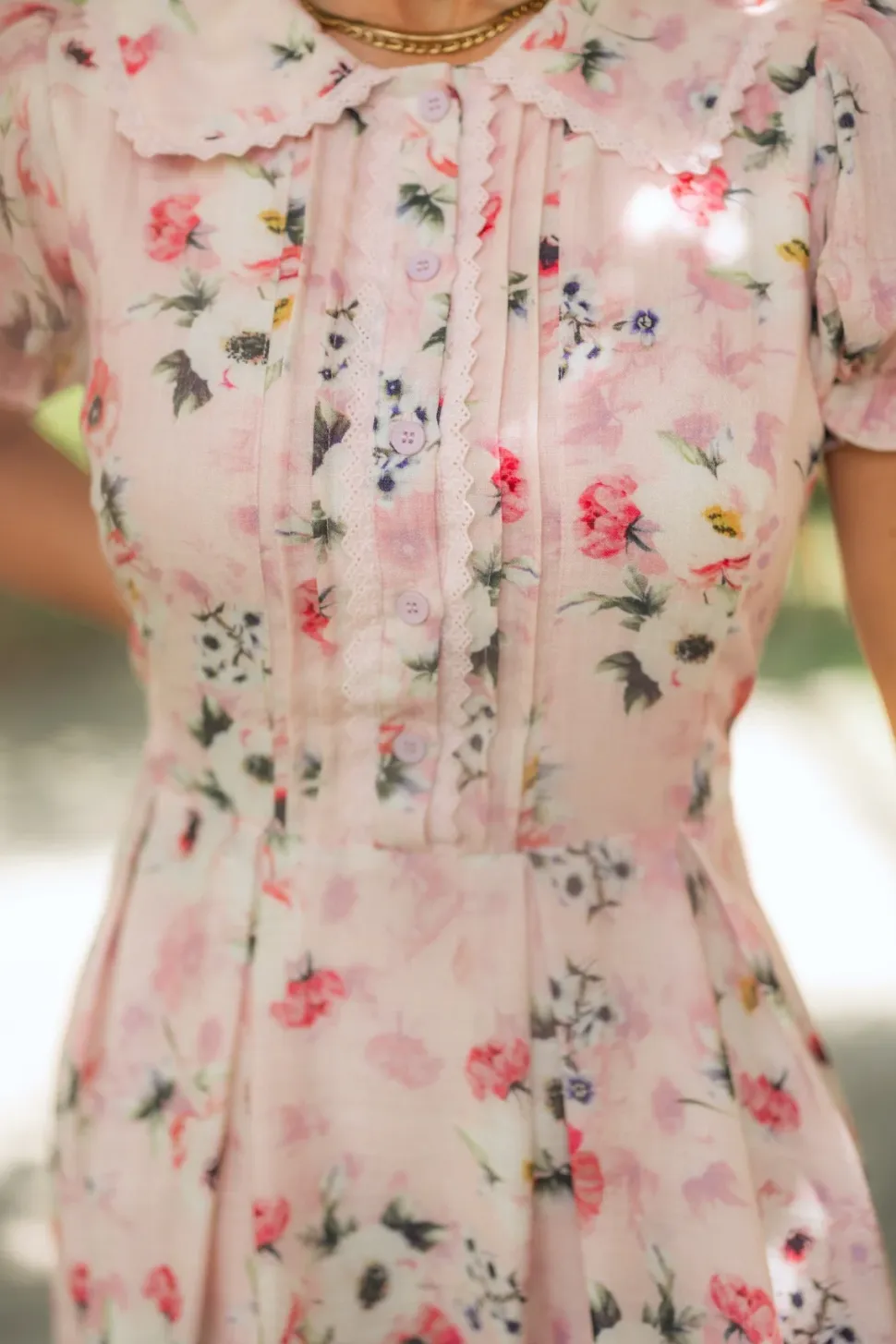 Sophia Dress in Roselyn Pink