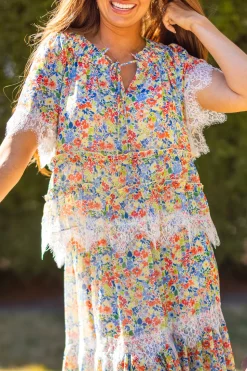 Verona Top in Vibrant Yarrow